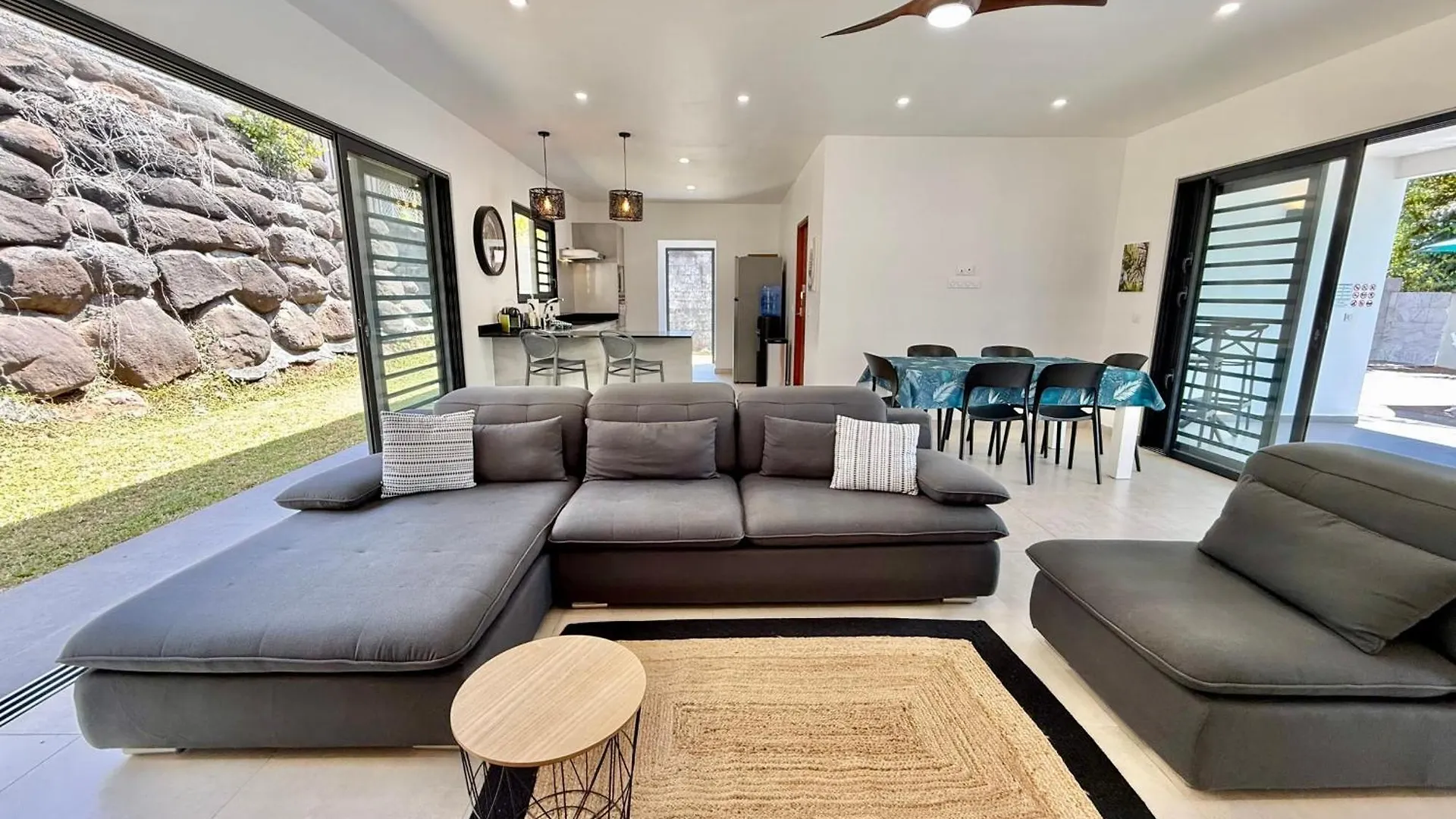 Villa Moea Private Pool Confort & Serenity In Pirae - Ac- Wifi - 3 Bdr Γαλλική Πολυνησία